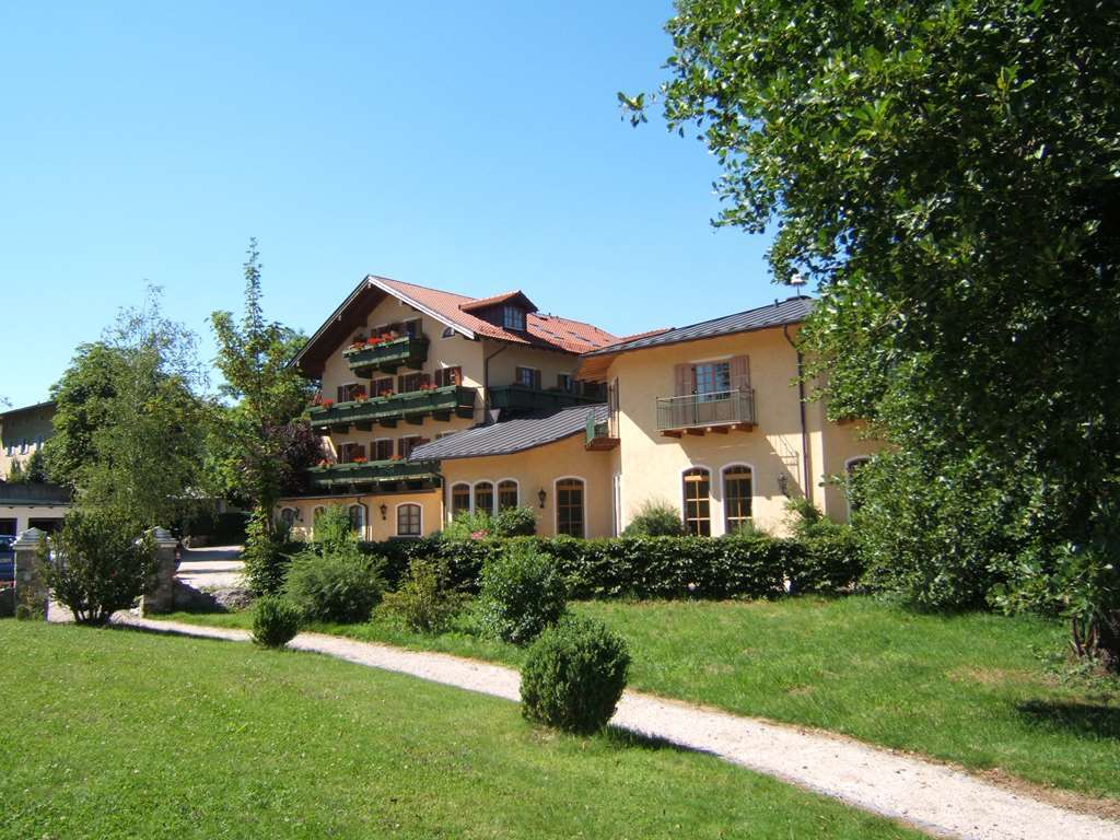Obing Hotel Oberwirt מראה חיצוני תמונה