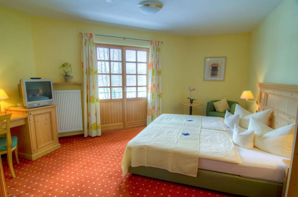 Obing Hotel Oberwirt מראה חיצוני תמונה