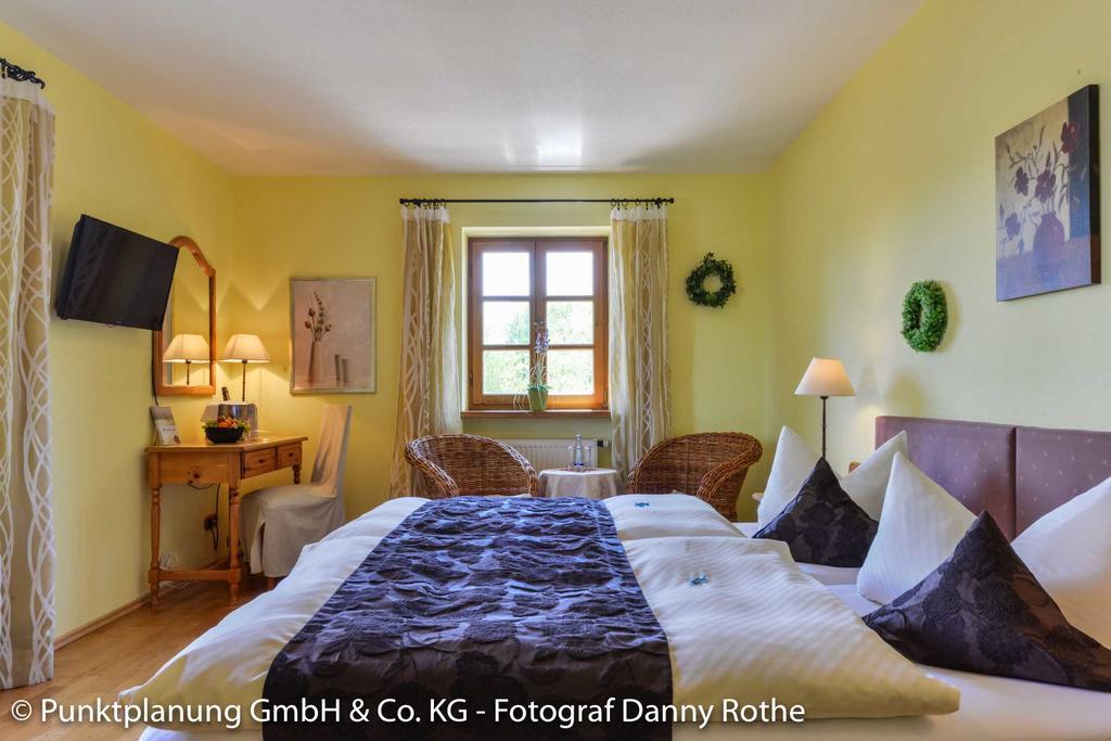 Obing Hotel Oberwirt מראה חיצוני תמונה