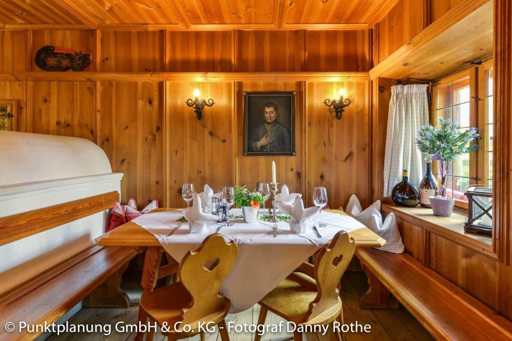 Obing Hotel Oberwirt מראה חיצוני תמונה
